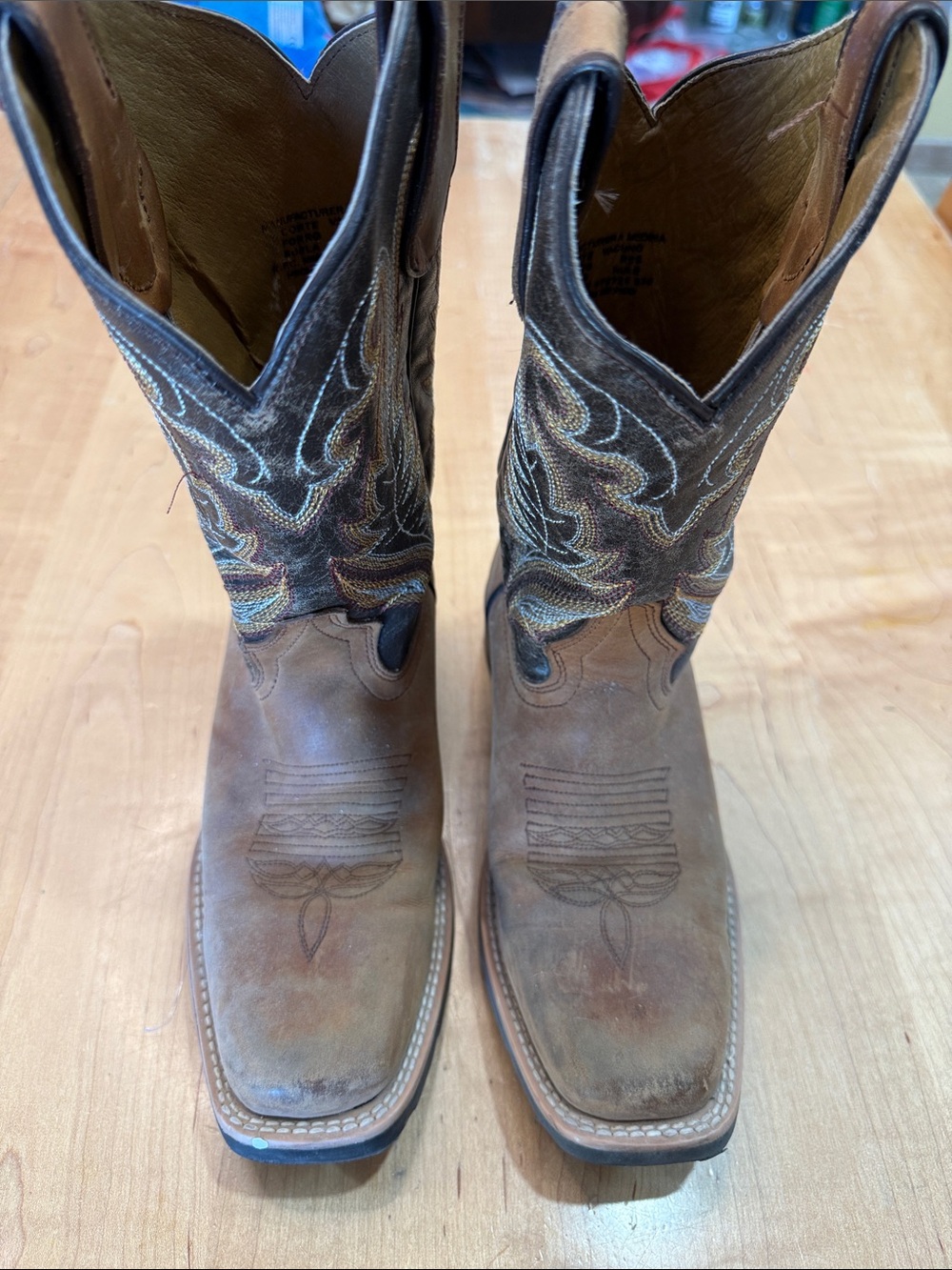 Men's Brown Embroidered Western Cowboy Boots